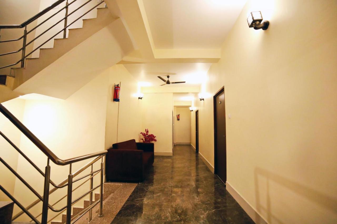 Oyo 16708 Sada Shiv Guest House Varanasi Exterior photo