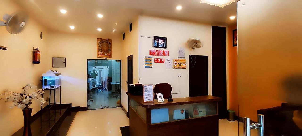 Oyo 16708 Sada Shiv Guest House Varanasi Exterior photo