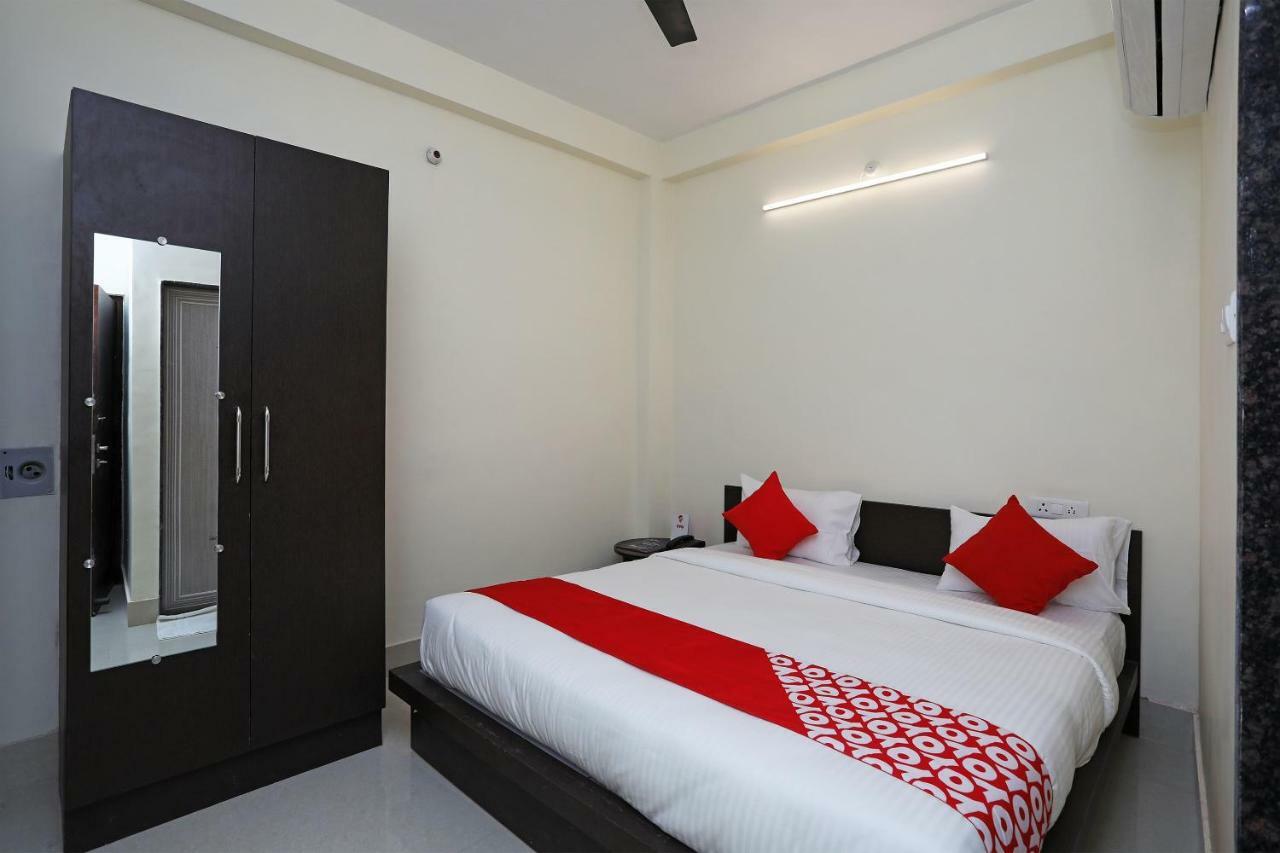 Oyo 16708 Sada Shiv Guest House Varanasi Exterior photo